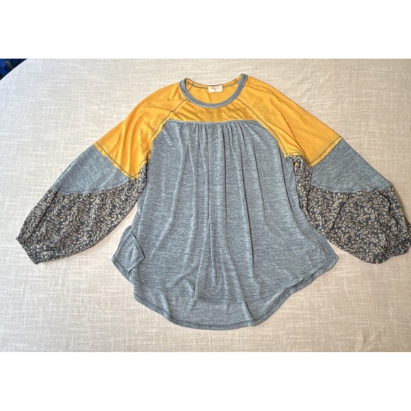 HAILEY & CO Mixed Fabric Balloon Sleeve Oversized Large Boho Summery Floral Top - Picture 9 of 12